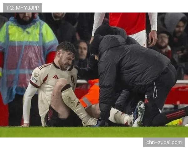 利物浦布拉德利膝盖手术赛季报销，右后卫位置引援迫在眉睫